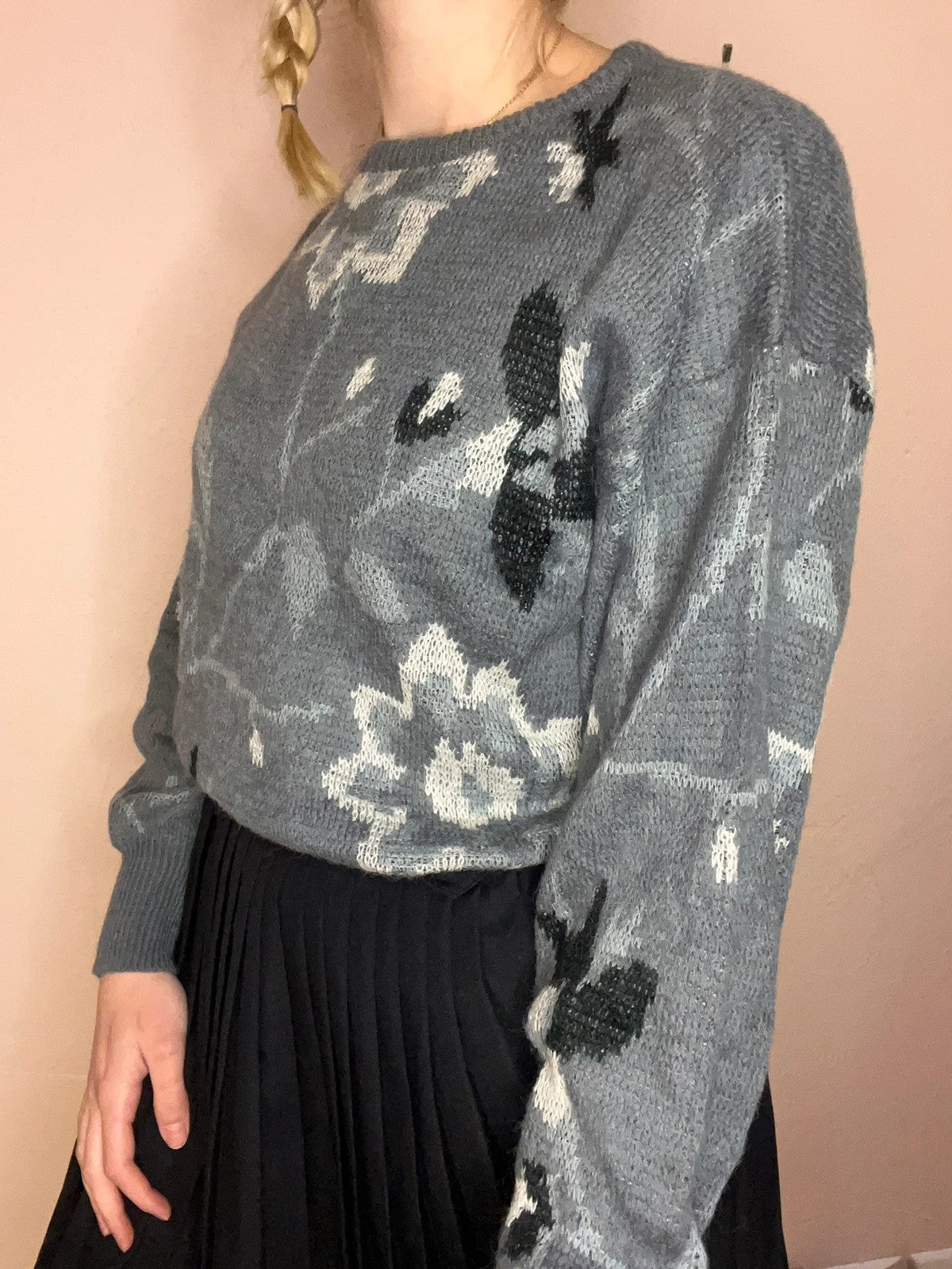 Pull vintage à fleurs