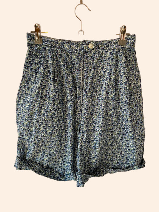 Short vintage léger à fleurs