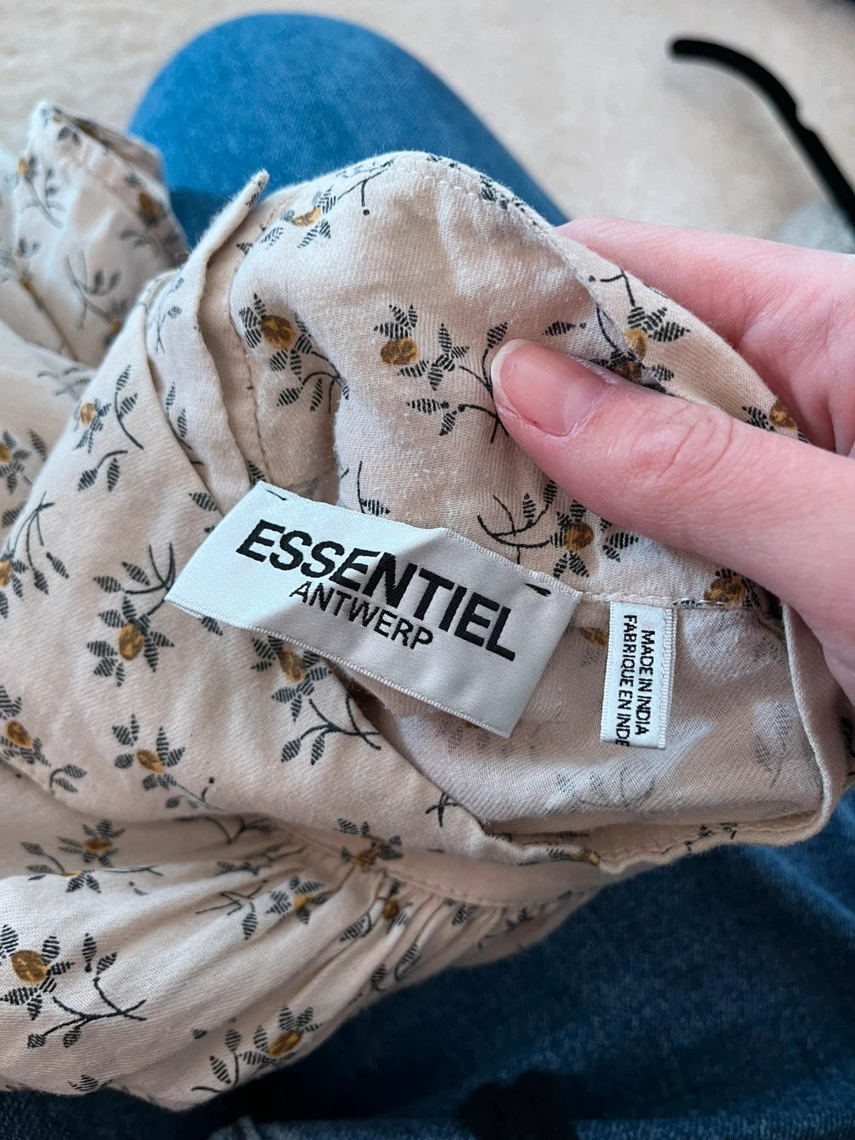 Blouse à fleurs essentiel antwerp