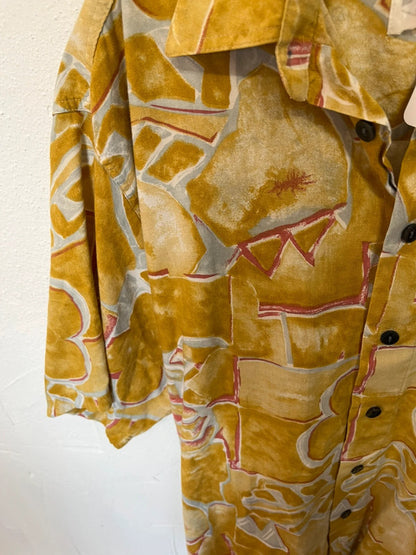 Chemisette vintage à motifs