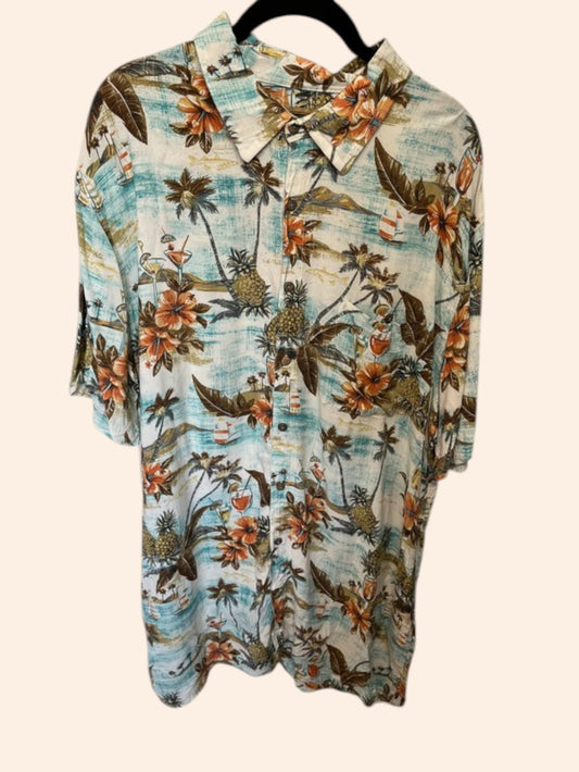 Chemisette hawaïenne à fleurs