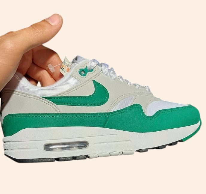 Nike Air Max 1 87’ Malachite