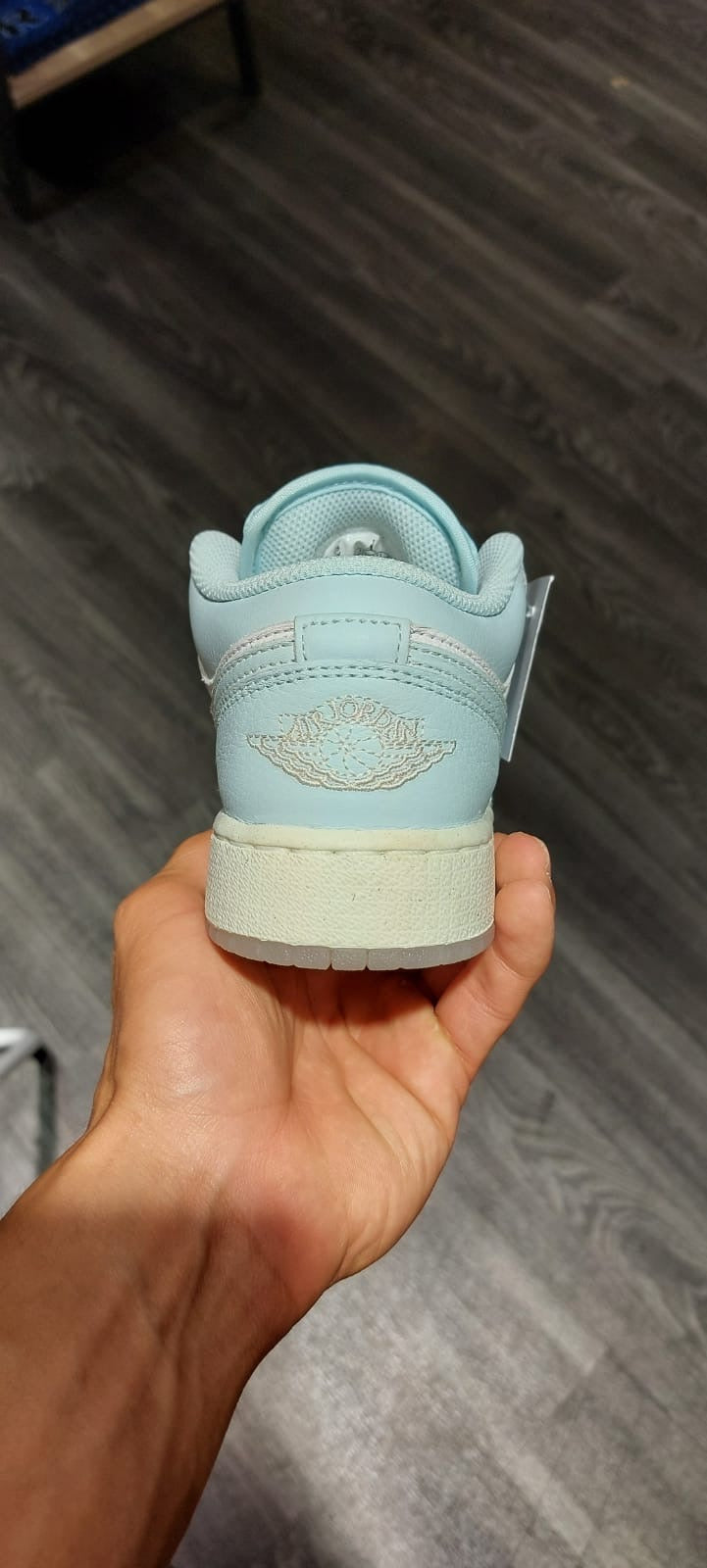 Air Jordan 1 Low Glacier Blue