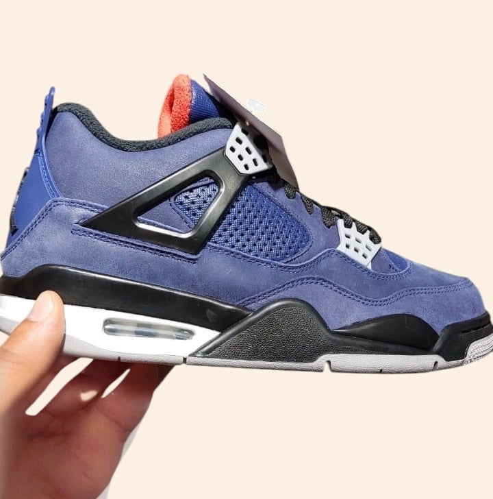 Air Jordan 4 Retro Winter