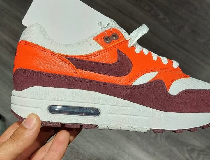 Air Max 1 Burgundy Crush