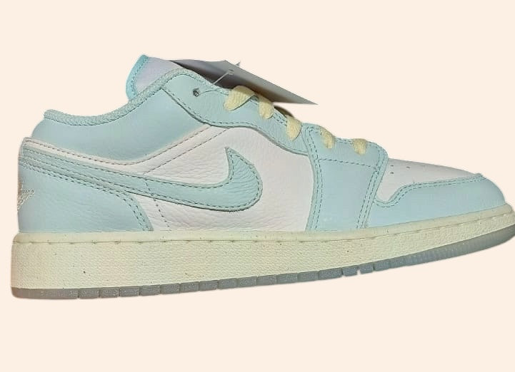 Air Jordan 1 Low Glacier Blue