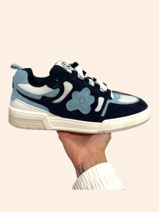 Flower Instincts Ultra Blue x Sneakmart x Karmine Corp